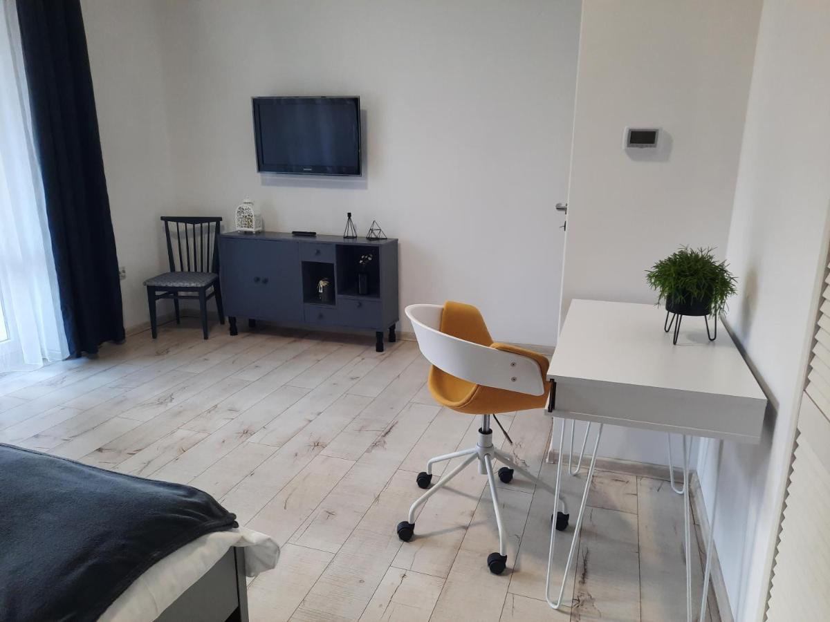 Apartment Pif Sadoveanu